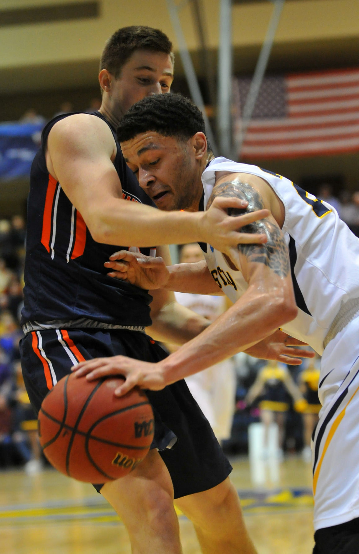 Augustana vs Wheaton in sectional semifinal